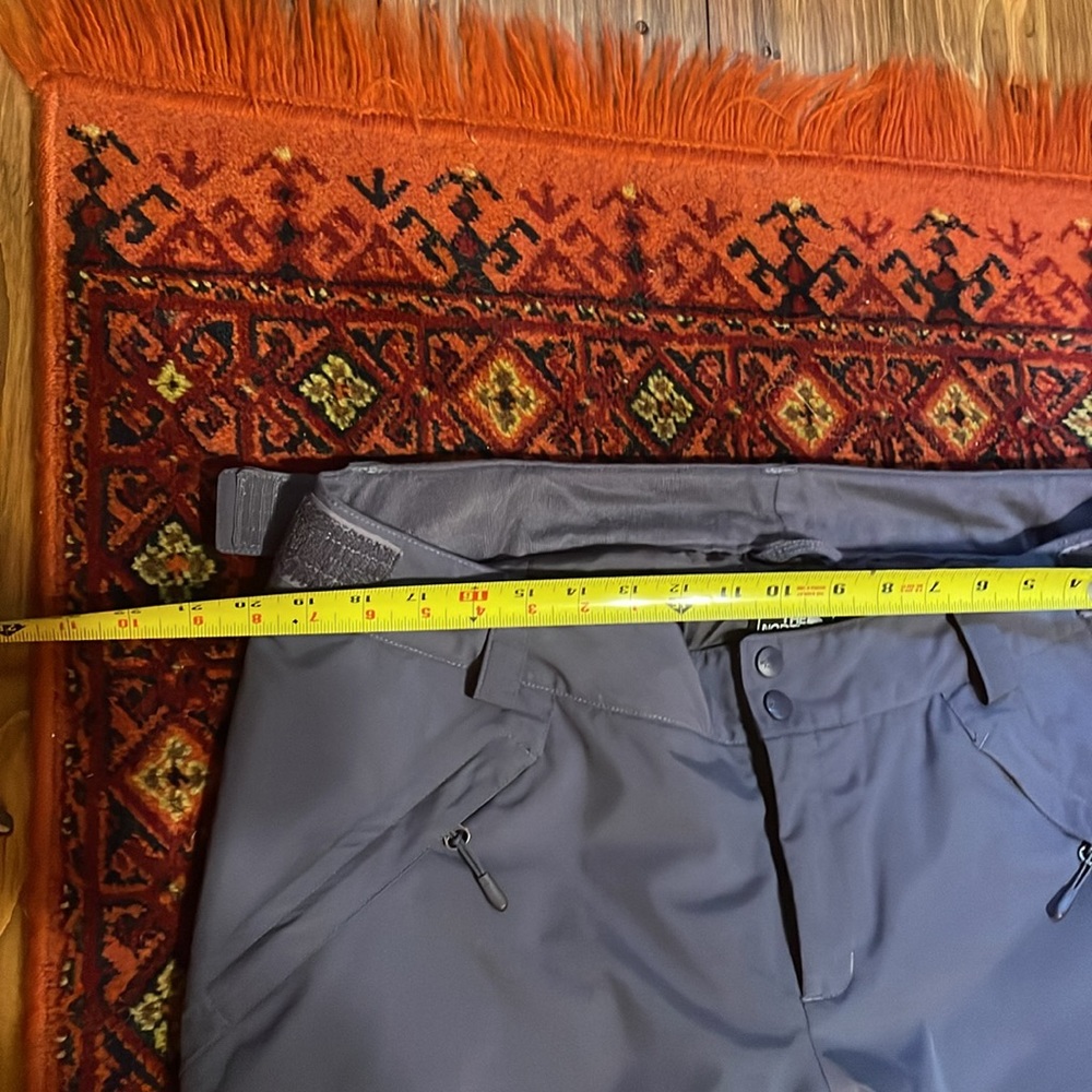 Women’s North Face xl dusty periwinkle 
Insulated ski pant - Picture 7 of 11